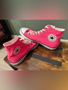 Classic High-Top Canvas Sneakers - Hot Pink